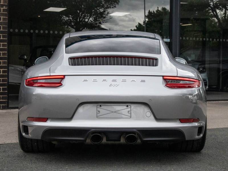 Porsche 911   Registered:2016(16)