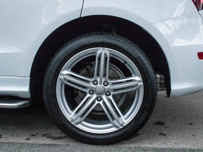 Audi Q5   Registered:2014(64)