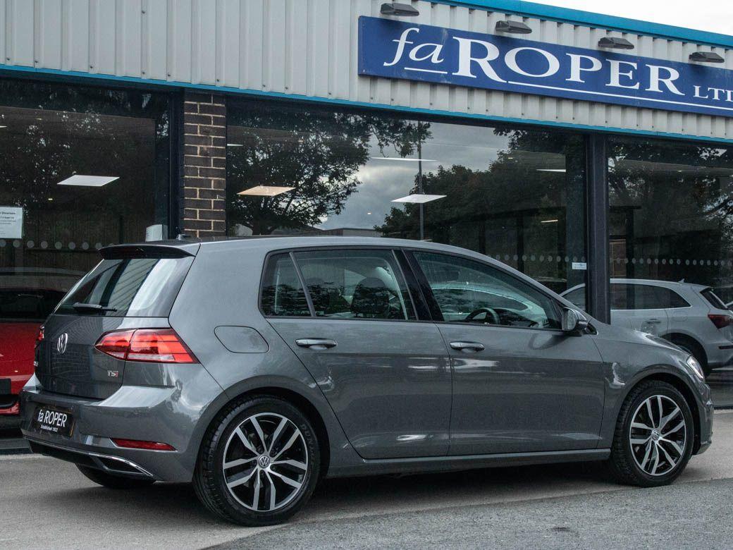 Volkswagen Golf 1.4 TSI SE Nav 5 door DSG Hatchback Petrol Indium Grey Metallic