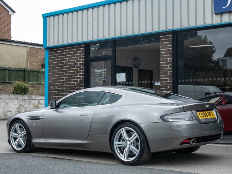 Aston Martin DB9   Registered:2008(58)