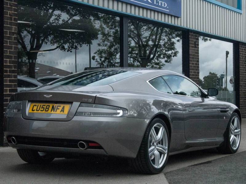 Aston Martin DB9   Registered:2008(58)