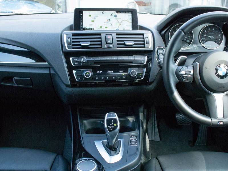 BMW 1 Series   Registered:2017(17)