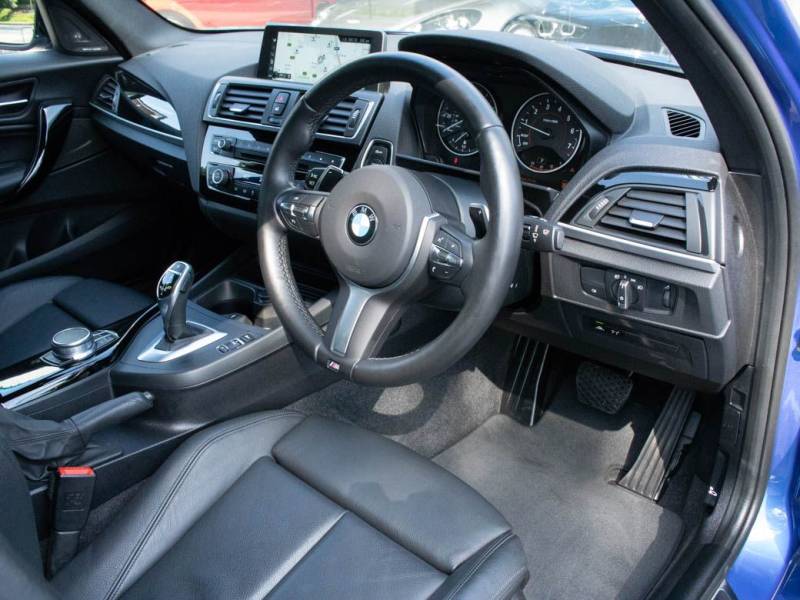 BMW 1 Series   Registered:2017(17)