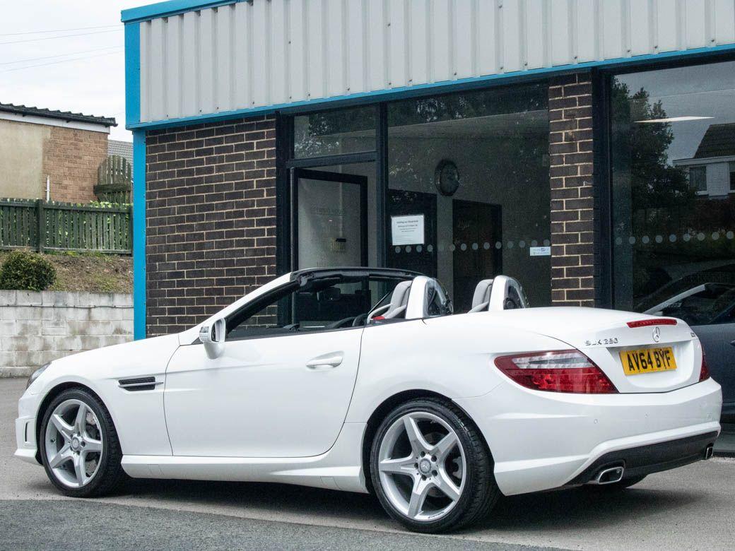 Mercedes-Benz SLK 2.1 250 CDI BlueEfficency AMG Sport 7G tronic Convertible Diesel Polar White