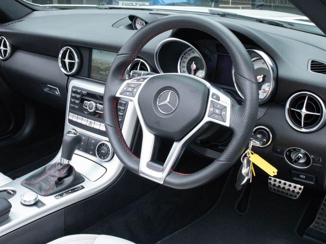 Mercedes-Benz SLK 2.1 250 CDI BlueEfficency AMG Sport 7G tronic Convertible Diesel Polar White