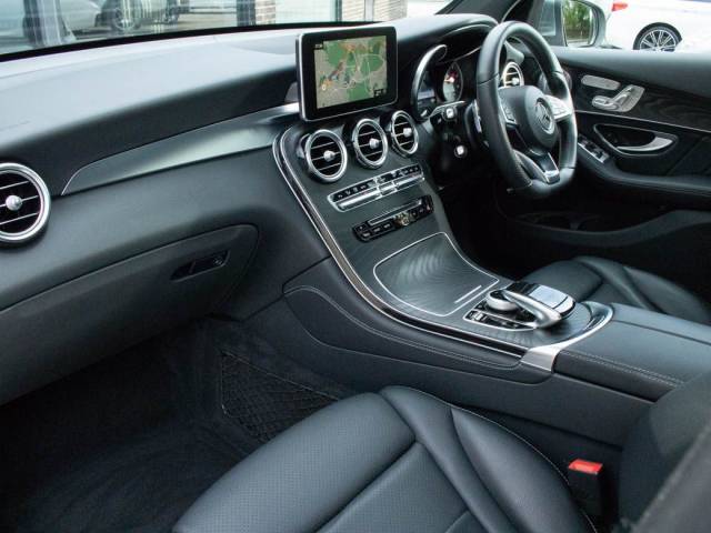2017 Mercedes-Benz GLC 2.1 GLC 250d 4MATIC AMG Line Premium Plus 9G-tronic