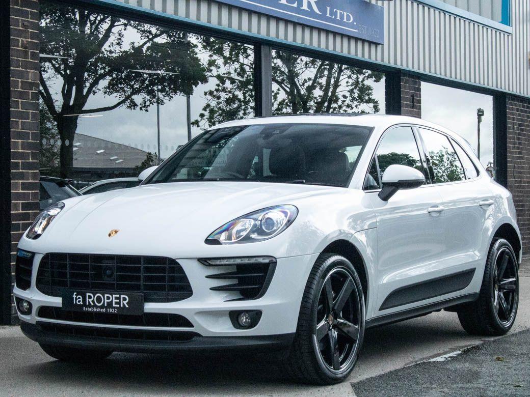 Porsche Macan 3.0 V6 S PDK Estate Petrol Carrara White Metallic