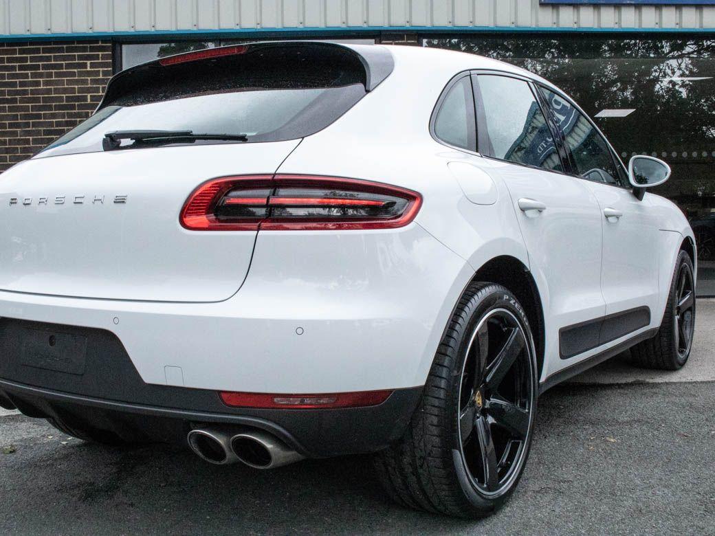 Porsche Macan 3.0 V6 S PDK Estate Petrol Carrara White Metallic