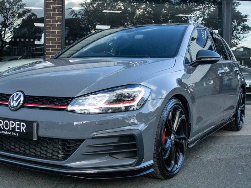 Volkswagen Golf   Registered:2019(19)