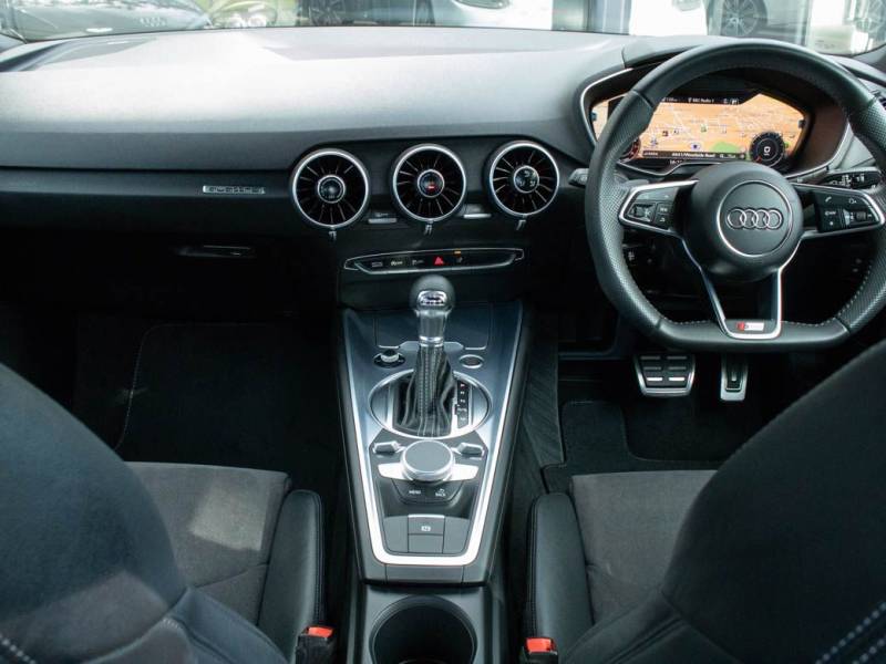 Audi TT   Registered:2017(17)