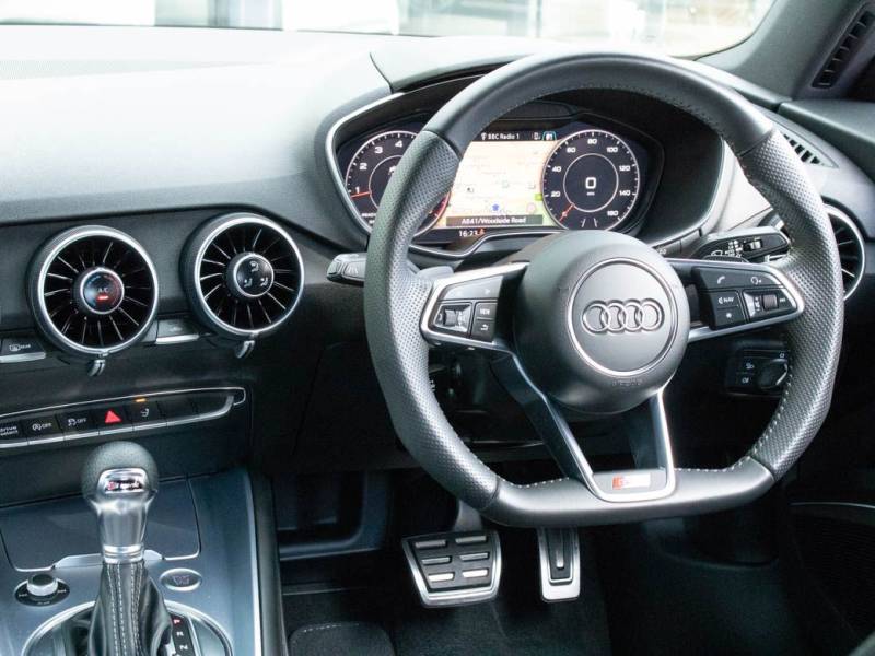 Audi TT   Registered:2017(17)