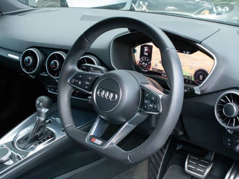 Audi TT   Registered:2017(17)