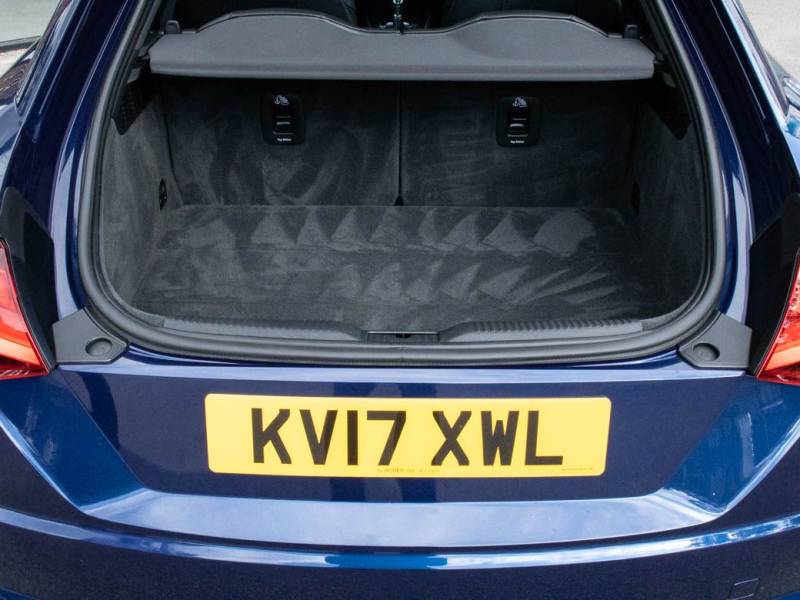 Audi TT   Registered:2017(17)