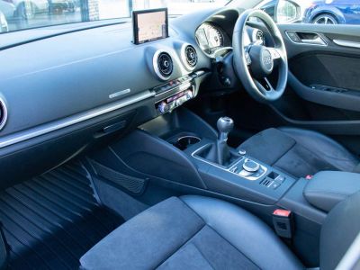 Audi A3 Sportback 2.0 TDI Sport 5 door 150ps Hatchback Diesel Mythos Black Metallic