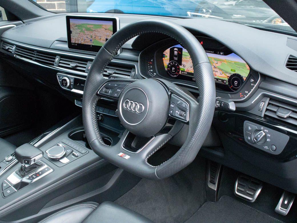 Audi A4 2.0T FSI Black Edition S tronic Saloon Petrol Daytona Grey Metallic