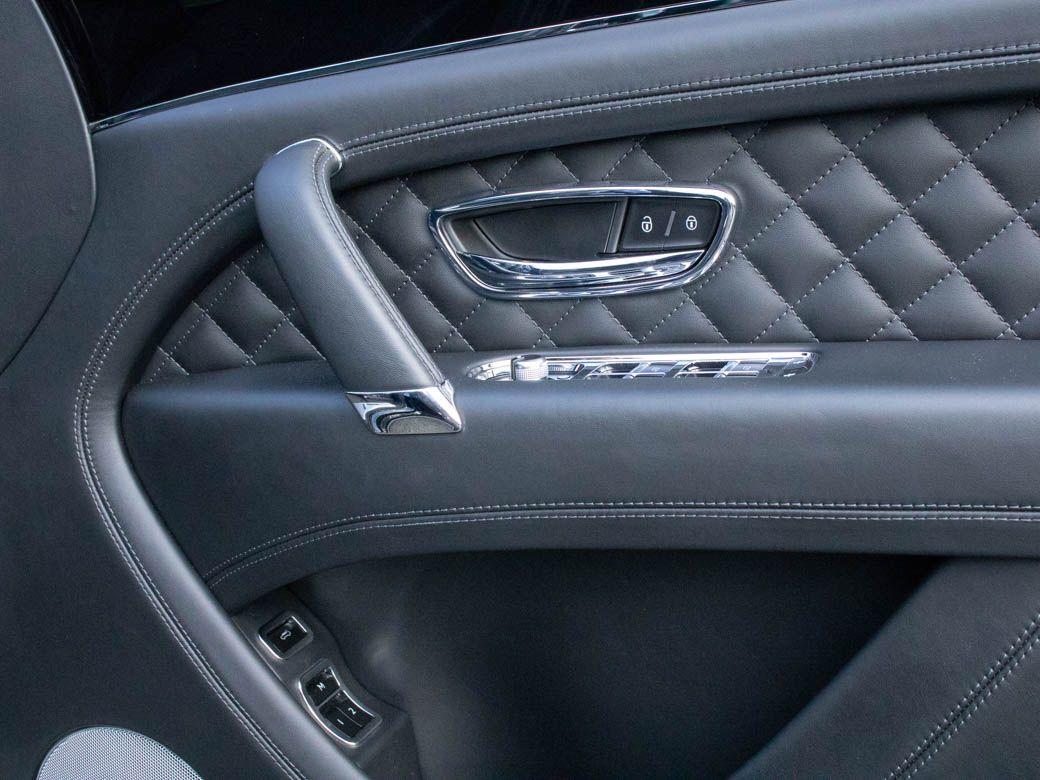 Bentley Bentayga 4.0 V8 Petrol Auto 550ps Estate Petrol Onyx Black Metallic