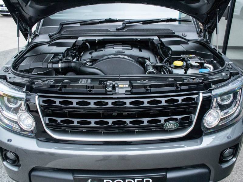 Land Rover Discovery   Registered:2015(65)