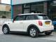 MINI Hatchback   Registered:2015(15)