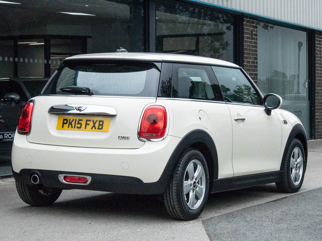 Mini Hatchback 1.2 ONE (Pepper Pack) Hatchback Petrol Pepper White