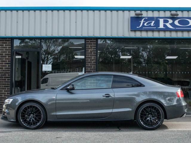 2016 Audi A5 Coupe 2.0T FSI quattro Black Edition Plus S tronic 230ps