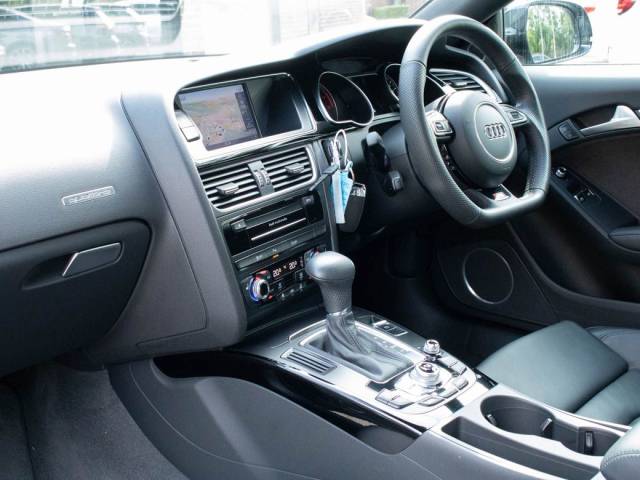 2016 Audi A5 Coupe 2.0T FSI quattro Black Edition Plus S tronic 230ps