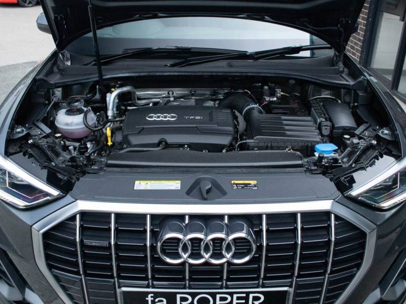 Audi Q3   Registered:2019(68)