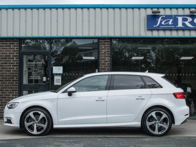 Audi A3 Sportback 1.4 TFSI e-Tron S tronic PHEV Hatchback Petrol / Electric Hybrid Ibis White