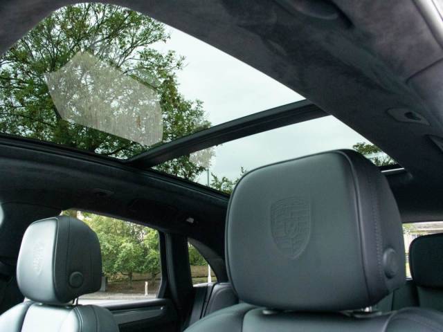 2015 Porsche Macan 3.6 Turbo AWD PDK 400ps