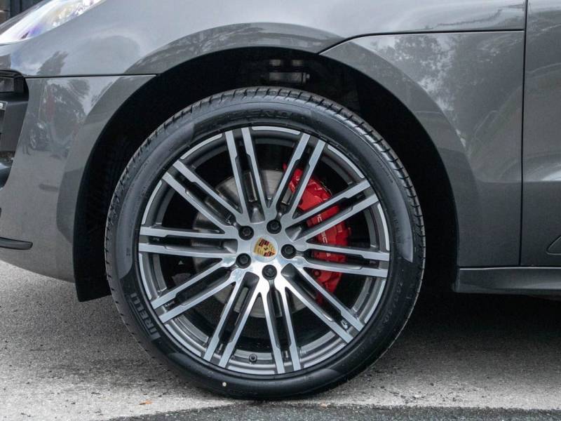 Porsche Macan   Registered:2015(65)