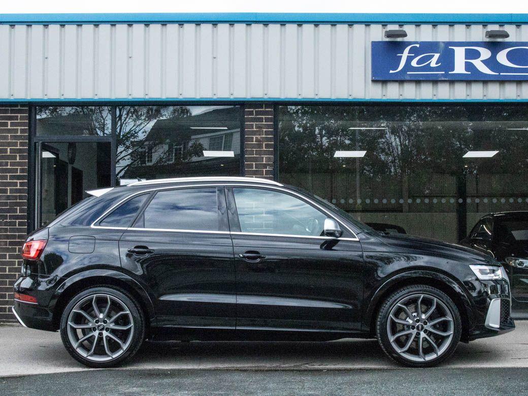 Audi RS Q3 2.5T FSI quattro S tronic 340ps Estate Petrol Mythos Black Metallic