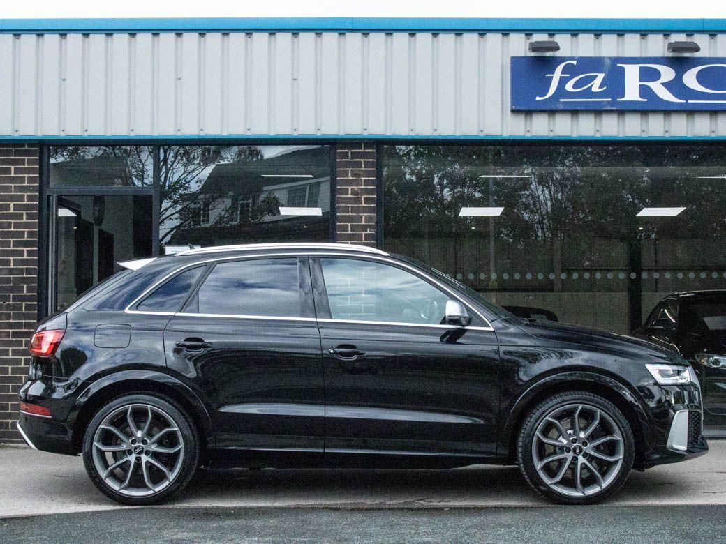 Audi RS Q3 2.5T FSI quattro S tronic 340ps Estate Petrol Mythos Black Metallic