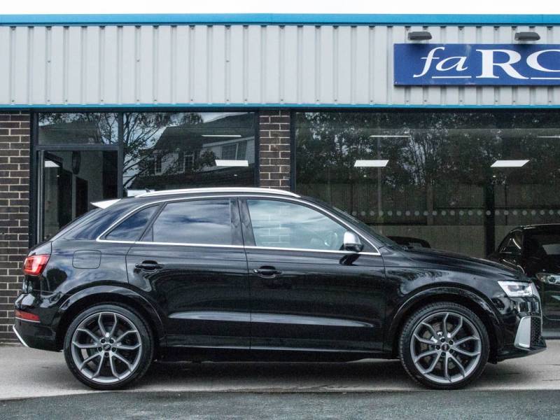 Audi RS Q3   Registered:2016(66)