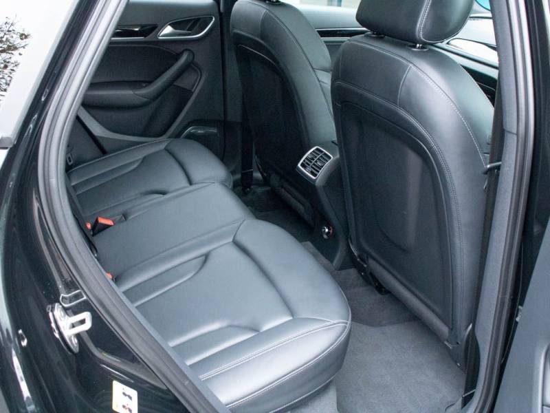 Audi RS Q3   Registered:2016(66)