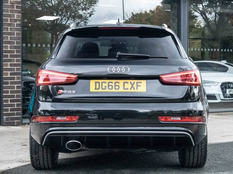 Audi RS Q3   Registered:2016(66)