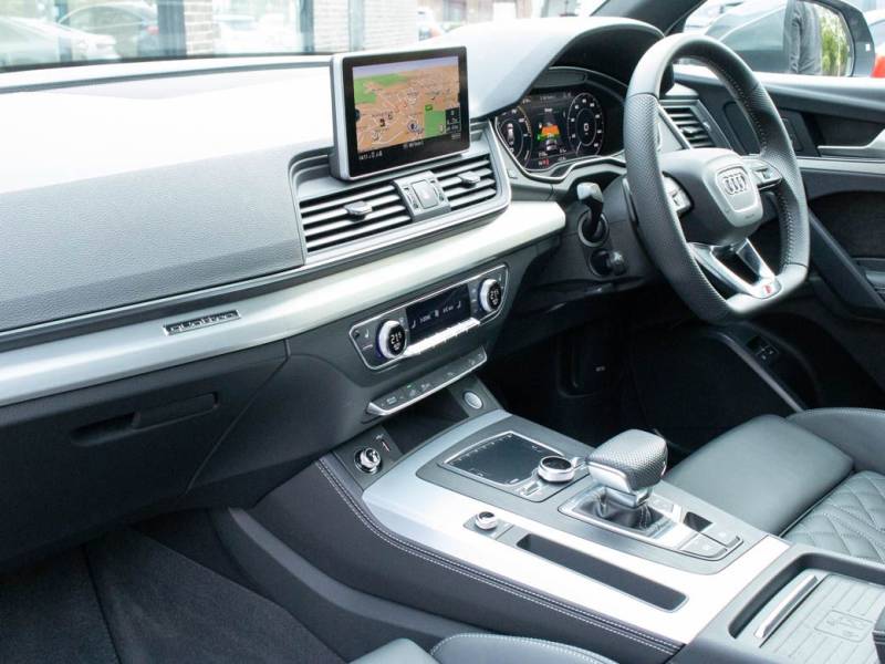 Audi Q5   Registered:2020(69)