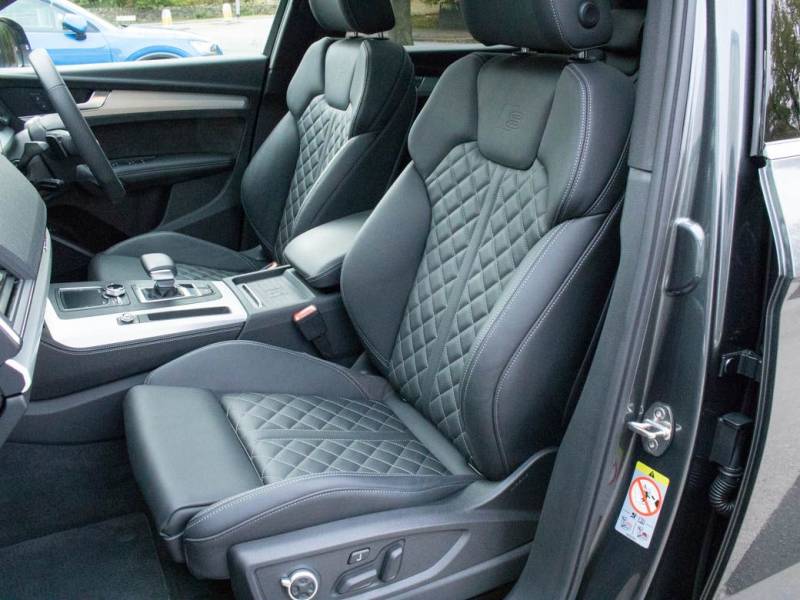 Audi Q5   Registered:2020(69)