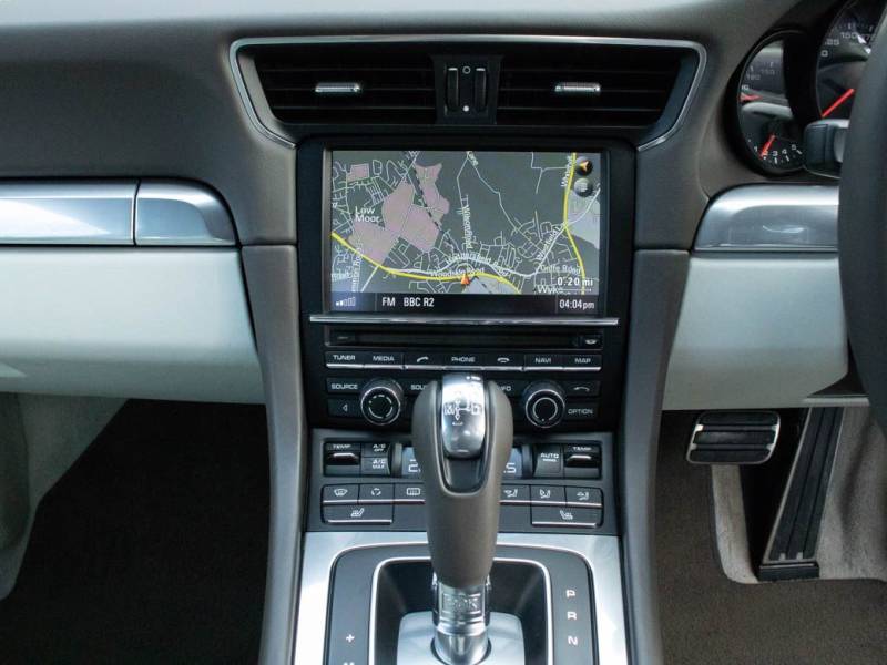 Porsche 911   Registered:2013(13)