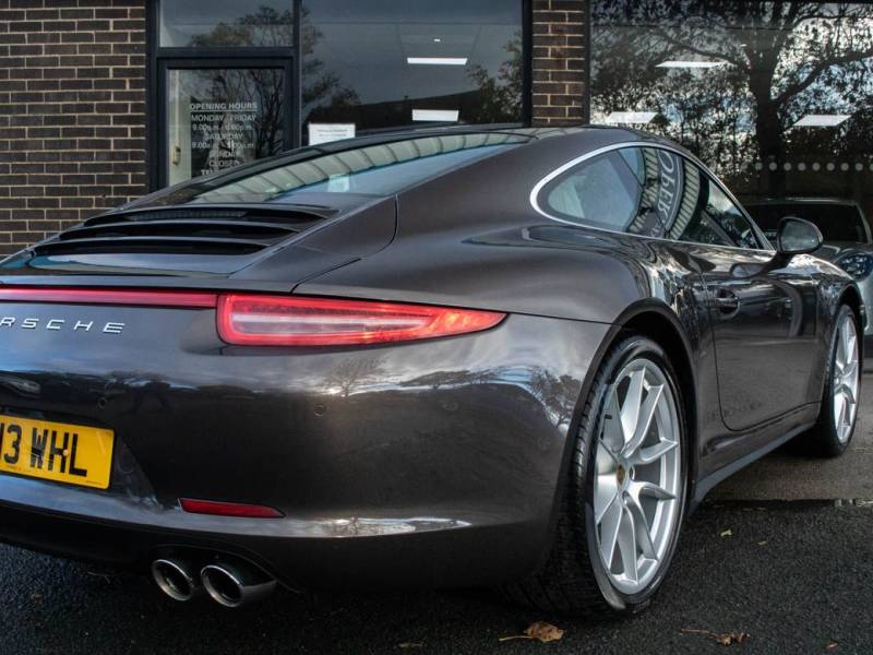 Porsche 911   Registered:2013(13)