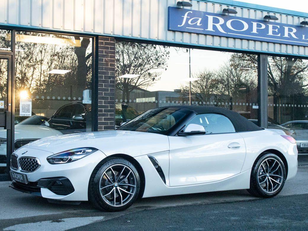 BMW Z4 2.0 sDrive 20i Sport Auto 197hp Convertible Petrol Mineral White Metallic