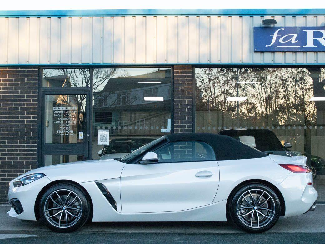 BMW Z4 2.0 sDrive 20i Sport Auto 197hp Convertible Petrol Mineral White Metallic