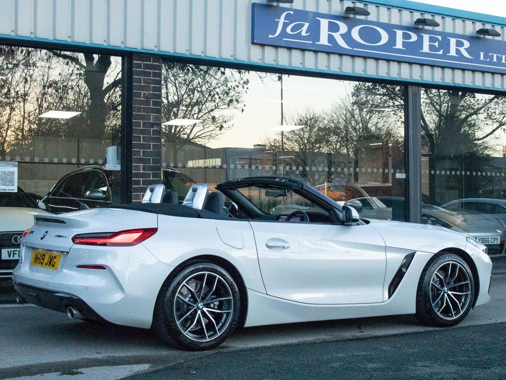 BMW Z4 2.0 sDrive 20i Sport Auto 197hp Convertible Petrol Mineral White Metallic