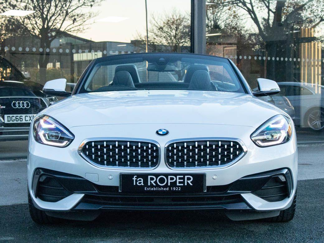 BMW Z4 2.0 sDrive 20i Sport Auto 197hp Convertible Petrol Mineral White Metallic