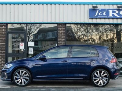 Volkswagen Golf 1.4 TSI PHEV GTE Advance DSG Hatchback Petrol / Electric Hybrid Atlantic Blue Metallic