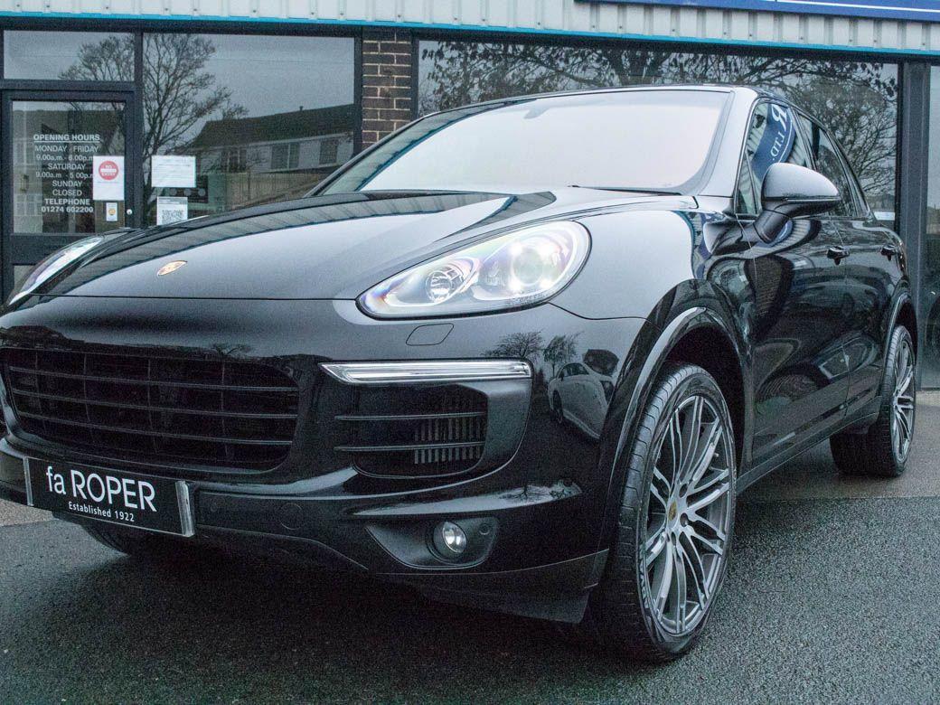 Porsche Cayenne 3.0 TD Platinum Edition Tiptronic S Estate Diesel Jet Black Metallic