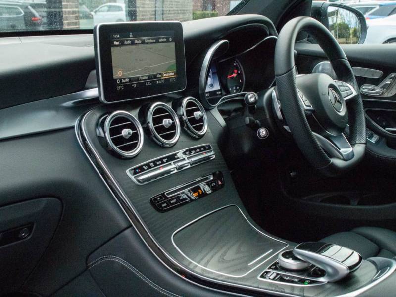 Mercedes Benz GLC Coupe   Registered:2017(17)