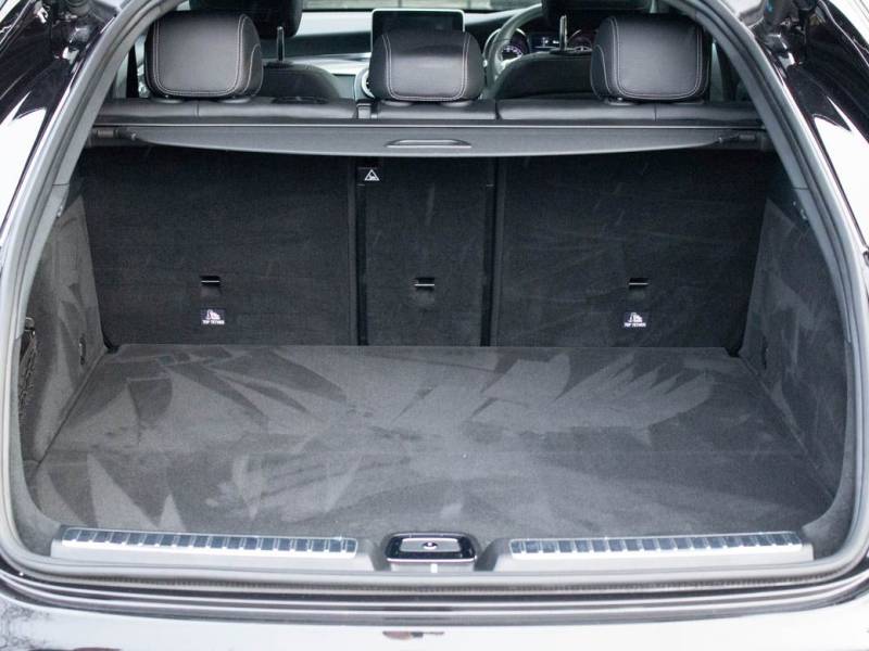 Mercedes Benz GLC Coupe   Registered:2017(17)