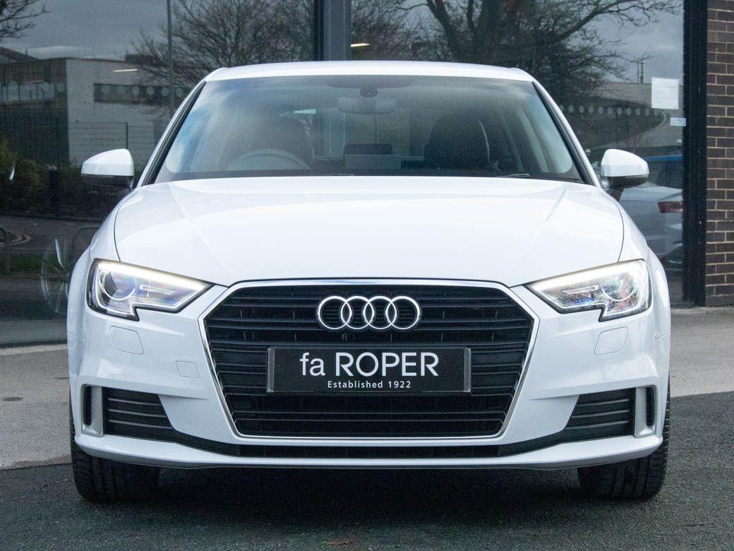 Audi A3 Sportback 35 1.5 TFSI Sport 5 door 150ps Hatchback Petrol Glacier White Metallic