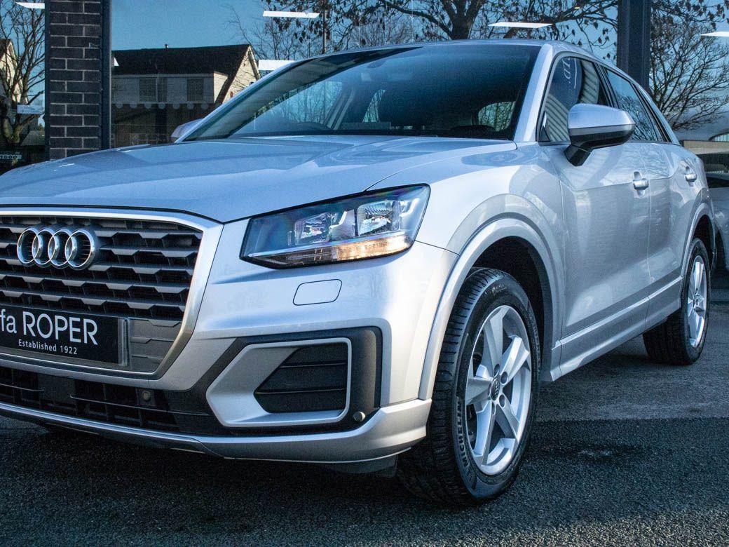 Audi Q2 1.4 TFSI Sport S-tronic 150ps Estate Petrol Floret Silver Metallic