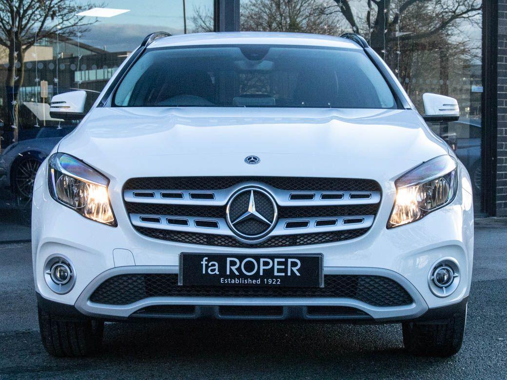 Mercedes-Benz GLA 1.6 GLA 200 SE Auto Estate Petrol Polar White