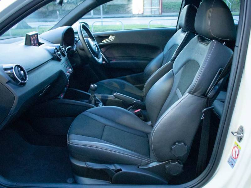 Audi A1   Registered:2013(63)